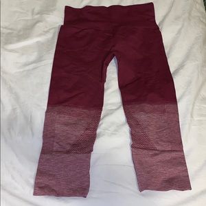 Lululemon ombré maroon leggings
